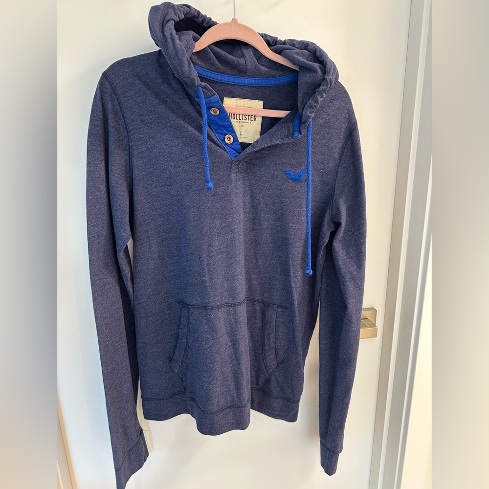 Hollister Men’s Hoodie Size L Charcoal Blue Logo Pullover Sweatshirt